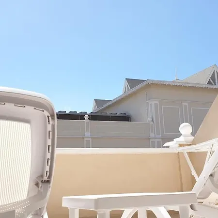 Cosy Well Located Tenerife Sur Golf
