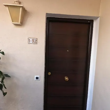 Cosy Well Located Tenerife Sur Golf Appartement