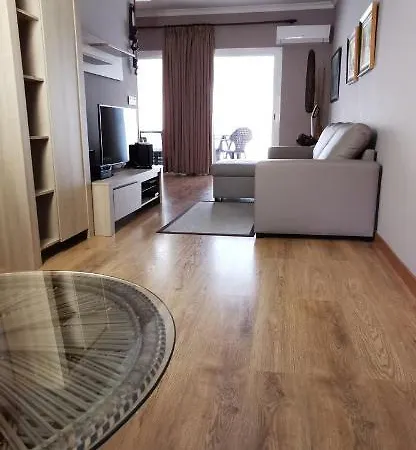 Cosy Well Located Tenerife Sur Golf Apartment *