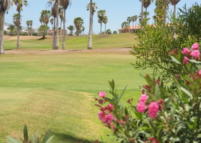 Cosy Well Located Tenerife Sur Golf شقة *