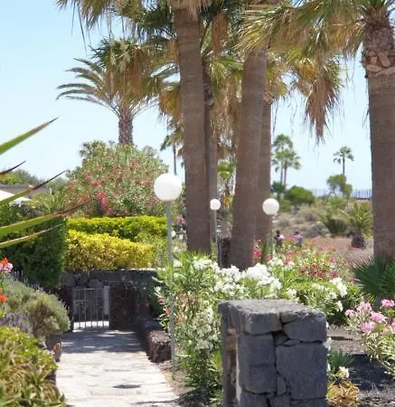 Cosy Well Located Tenerife Sur Golf Apartament *