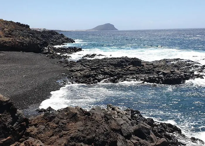 Cosy Well Located Tenerife Sur Golf Апартаменты