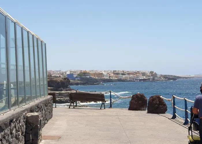 Апартаменты Cosy Well Located Tenerife Sur Golf *