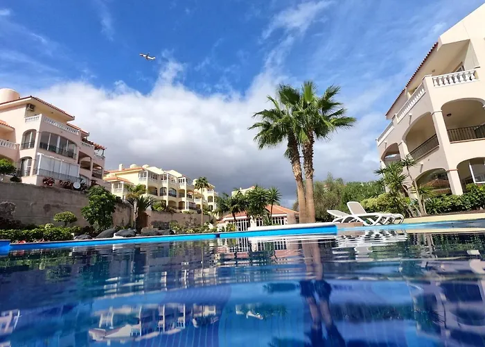 Cosy Well Located Tenerife Sur Golf