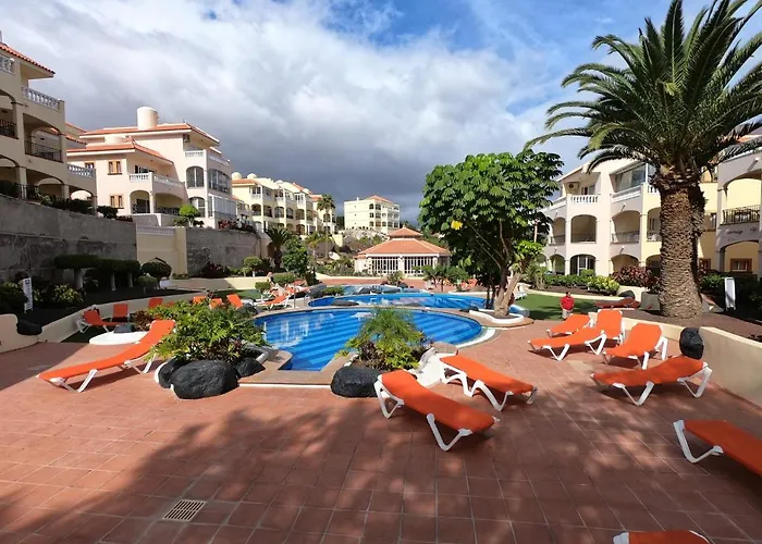 Апартаменты Cosy Well Located Tenerife Sur Golf Сан Мигель