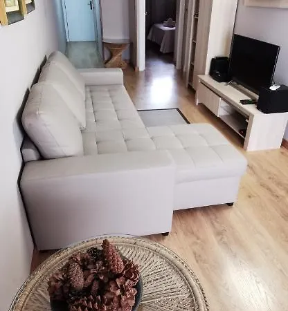 Daire Cosy Well Located Tenerife Sur Golf *